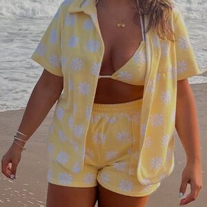 Yellow the label Floral Beach shirt